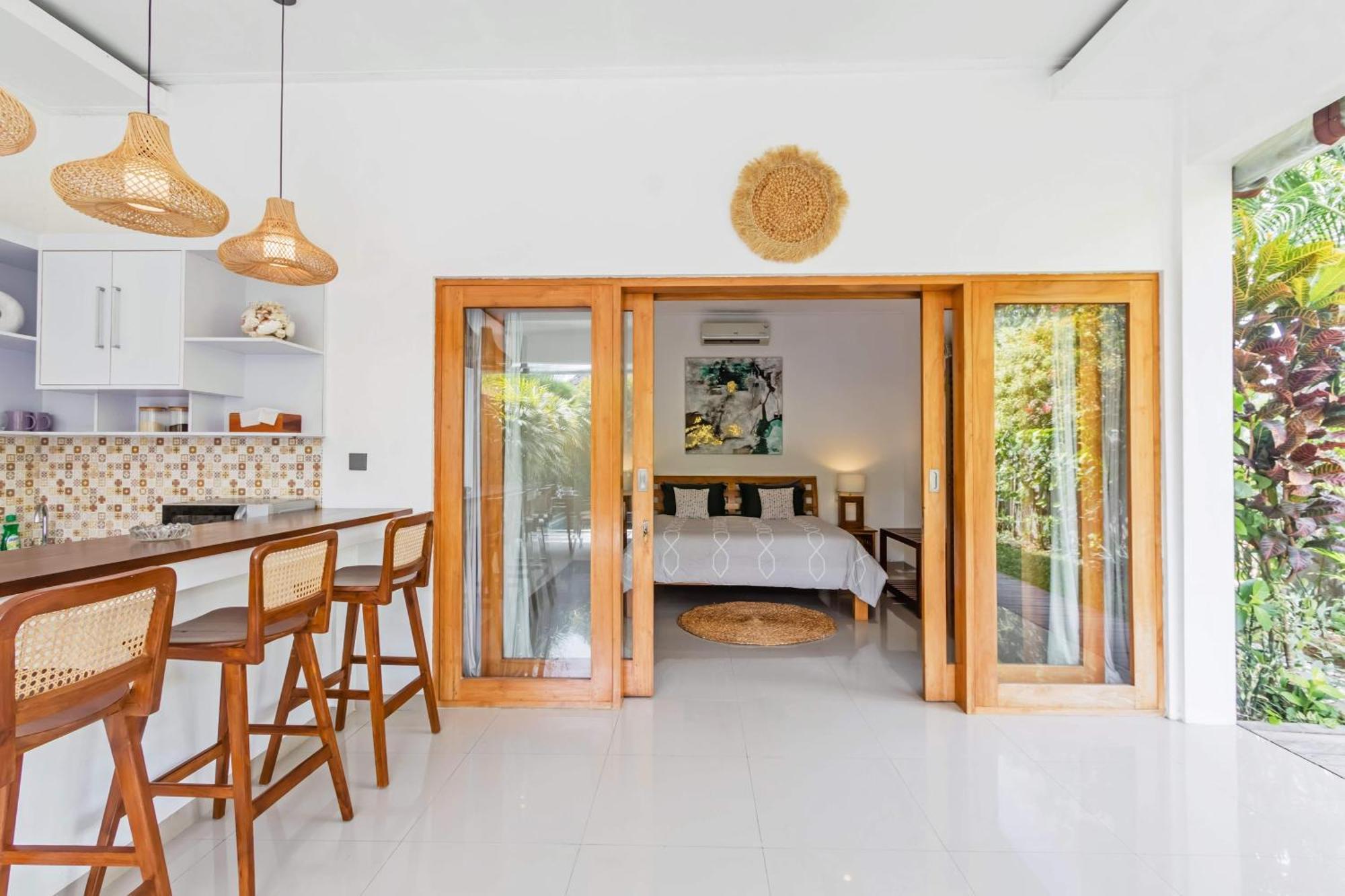 Adorable 1Br Villas In The Herat Of Seminyak Экстерьер фото